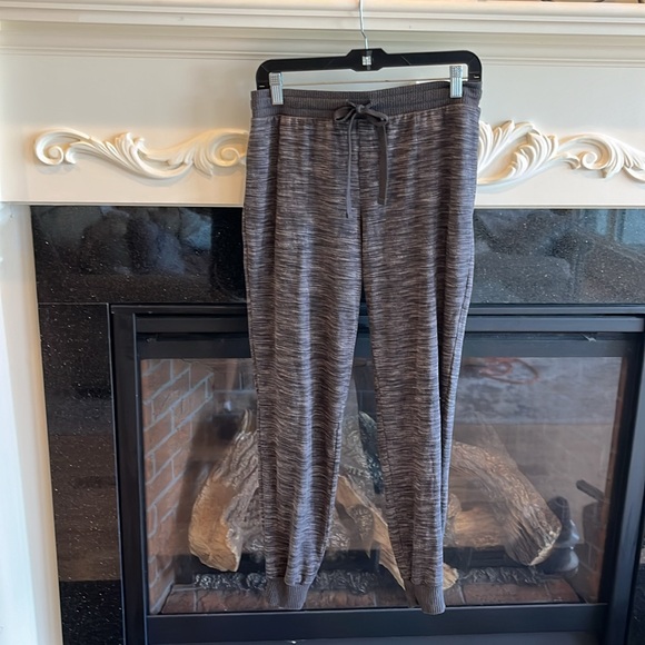 Comfy Joggers - Picture 3 of 9